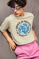 Trendy Graphics Relaxed Fit - Unisex Classic Crew T-Shirt